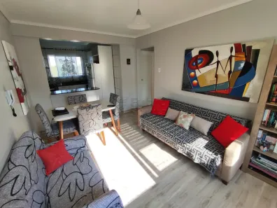 Apartamento com 2 Quartos à venda, 60m² no Fragata, Pelotas