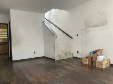 Casa com 3 Quartos à venda, 118m² no Jardim Aeroporto, São Paulo