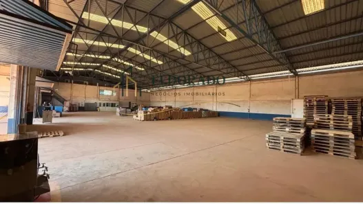 Galpão/Depósito/Armazém para alugar, 3587m² no Distrito Industrial, Cuiabá