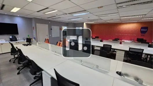Sala Comercial à venda, 560m² no Vila Olímpia, São Paulo