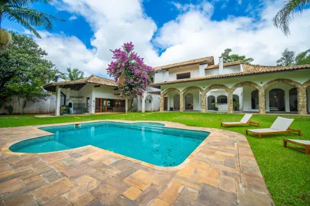 Casa de Condomínio com 3 Quartos para alugar, 754m² no Parque Dom Henrique, Cotia