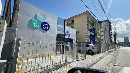 Ponto Comercial com 5 Quartos para alugar, 400m² no Mangabeiras, Maceió