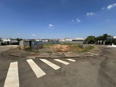  à venda, 853m² no Loteamento Residencial Jardim dos Ipês Amarelos, Americana