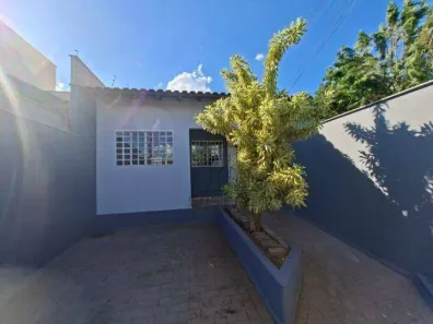 Casa com 3 Quartos à venda, 80m² no Jardim Belo Horizonte, Londrina