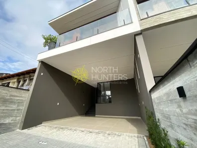 Casa com 3 Quartos à venda, 205m² no Anita Garibaldi, Joinville