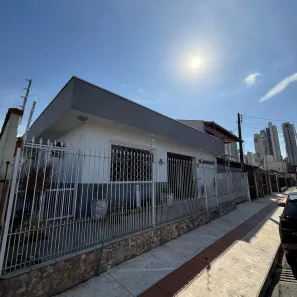 Casa com 3 Quartos à venda, 130m² no Centro, Balneário Camboriú