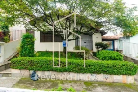 Casa com 5 Quartos à venda, 330m² no Cidade Vargas, São Paulo