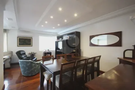 Sobrado com 6 Quartos à venda, 302m² no Vila Madalena, São Paulo