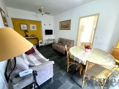Apartamento com 2 Quartos à venda, 66m² no Jardim Las Palmas, Guarujá
