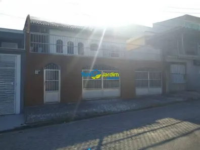 Casa com 3 Quartos à venda, 223m² no Vila Lucinda, Santo André
