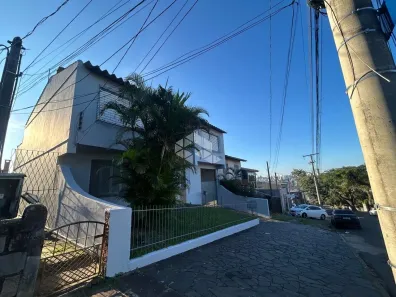 Casa com 4 Quartos à venda, 220m² no Partenon, Porto Alegre