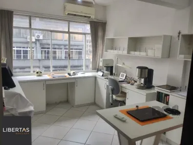 Sala Comercial à venda, 30m² no Centro Histórico, Porto Alegre