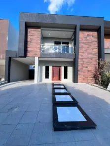 Casa de Condomínio com 4 Quartos à venda, 250m² no Ponta Negra, Manaus