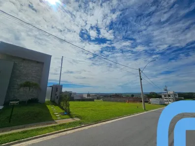 Lote/Terreno à venda, 360m² no Jardins Nápoles, Senador Canedo