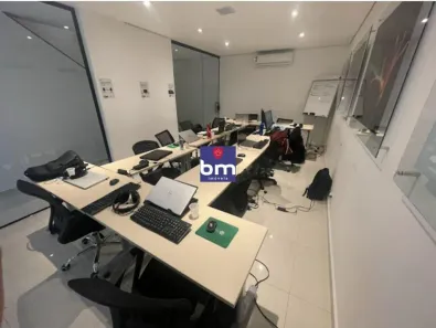 Sala Comercial para alugar, 35m² no Jardim das Acácias, São Paulo
