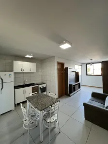 Kitnet com 1 Quarto para alugar, 27m² no Vila Santo Antônio, Maringá