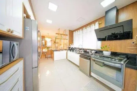 Sobrado com 3 Quartos à venda, 146m² no Jardim Piqueroby, São Paulo