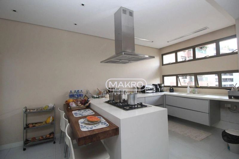 Apartamento com 4 quartos — Lourdes, Belo Horizonte