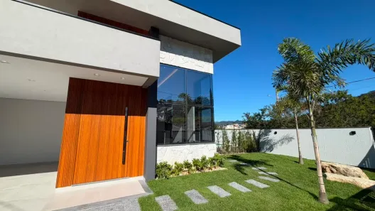 Casa com 3 Quartos à venda, 150m² no São Sebastião, Palhoça