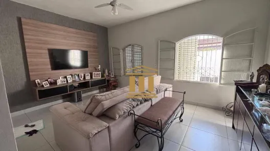 Casa com 3 Quartos à venda, 250m² no Jardim Satélite, São José dos Campos