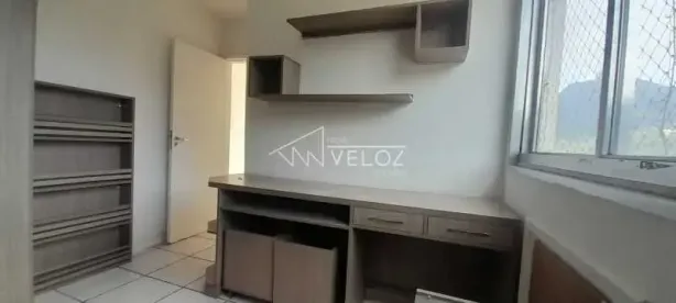 Apartamento com 3 Quartos à venda, 80m² no Laranjeiras, Rio de Janeiro