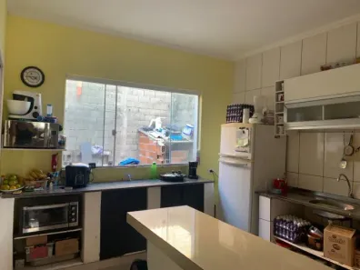 Sobrado com 3 Quartos à venda, 150m² no Primeiro de Maio, Jacareí