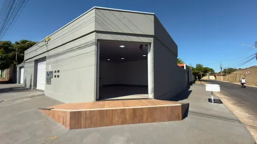 Ponto Comercial para alugar, 60m² no Centro, Trindade