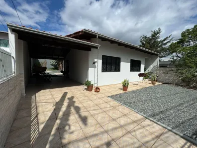 Casa com 3 Quartos para alugar, 100m² no São Judas, Itajaí