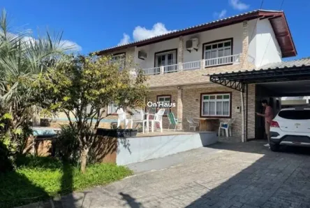 Casa com 3 Quartos à venda, 260m² no Rio Tavares, Florianópolis