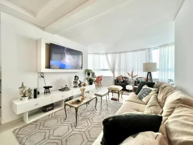 Apartamento com 3 Quartos à venda, 139m² no Pioneiros, Balneário Camboriú