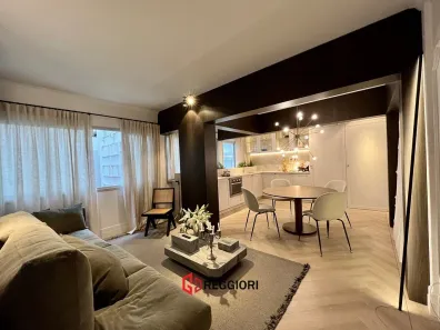 Apartamento com 2 Quartos à venda, 57m² no Centro, Balneário Camboriú