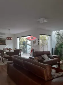 Casa com 3 Quartos à venda, 220m² no Campo Belo, São Paulo