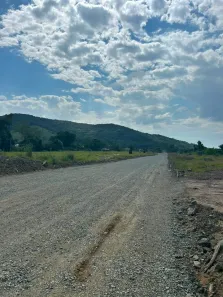 Lote/Terreno à venda, 330m² no Santa Lídia, Penha