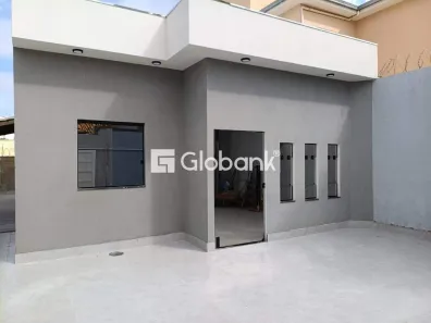 Casa com 3 Quartos à venda, 85m² no Santa Rita I, Montes Claros