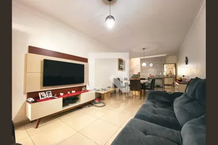Casa com 3 Quartos à venda, 110m² no Jardim Odete, São Paulo