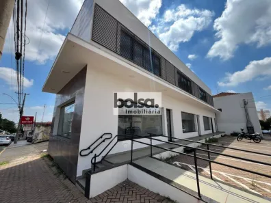 Prédio Comercial para alugar, 61m² no Centro, Bauru