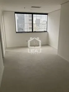 Sala Comercial à venda, 50m² no Indianópolis, São Paulo