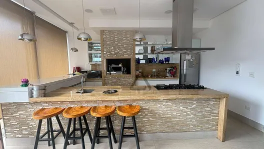 Sobrado com 4 Quartos à venda, 395m² no Parque Residencial Nardini, Americana