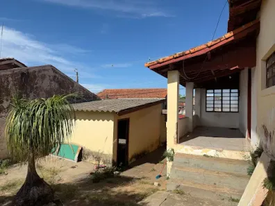 Casa com 3 Quartos à venda, 160m² no Centro, Cerqueira César