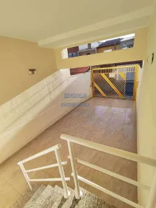 Sobrado com 3 Quartos à venda, 230m² no Campestre, Santo André