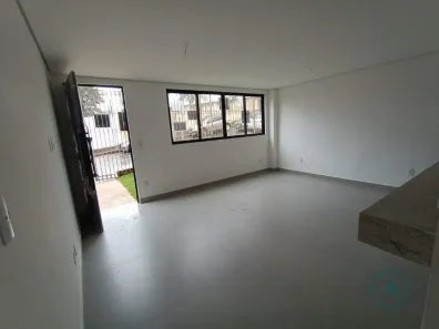 Casa com 3 Quartos à venda, 101m² no Planalto, Belo Horizonte