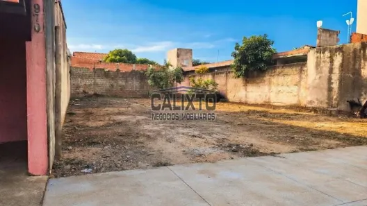 Lote/Terreno à venda, 292m² no Jardim Europa, Uberlândia