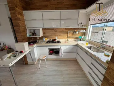 Apartamento com 2 Quartos para alugar, 127m² no Areias, Camboriú