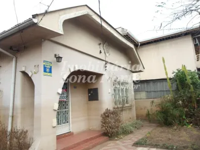 Casa com 3 Quartos à venda, 437m² no Navegantes, Porto Alegre