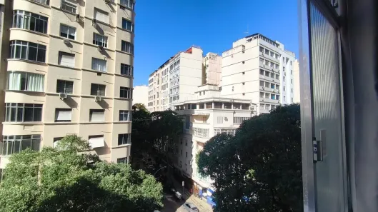 Kitnet com 1 Quarto para alugar, 65m² no Copacabana, Rio de Janeiro