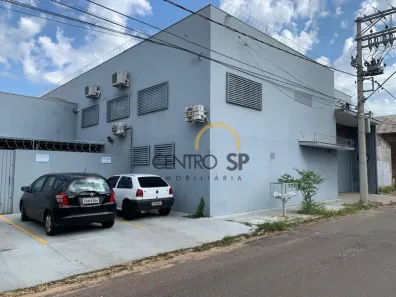 Galpão/Depósito/Armazém para alugar, 393m² no Vila Engler, Bauru