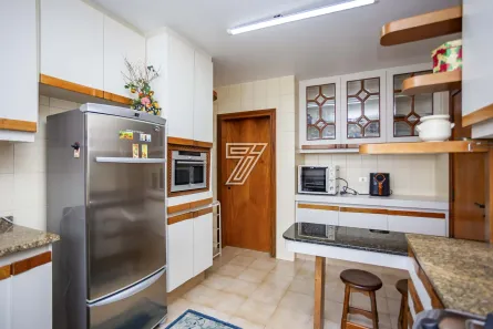 Apartamento com 4 Quartos à venda, 273m² no Água Verde, Curitiba