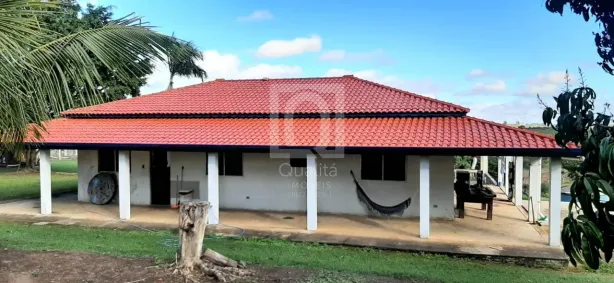 Fazenda/Sítio com 3 Quartos à venda, 140m² no Jundiacanga, Araçoiaba da Serra
