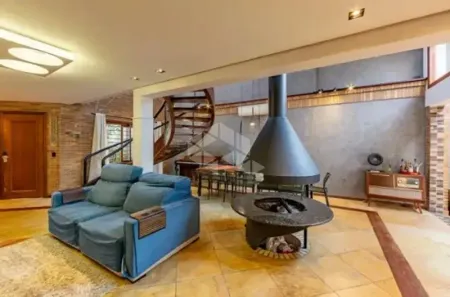 Casa com 4 Quartos para alugar, 280m² no Vila Jardim, Porto Alegre