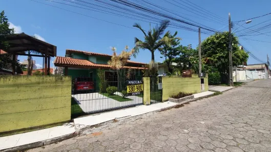 Casa com 3 Quartos à venda, 133m² no Ingleses do Rio Vermelho, Florianópolis
